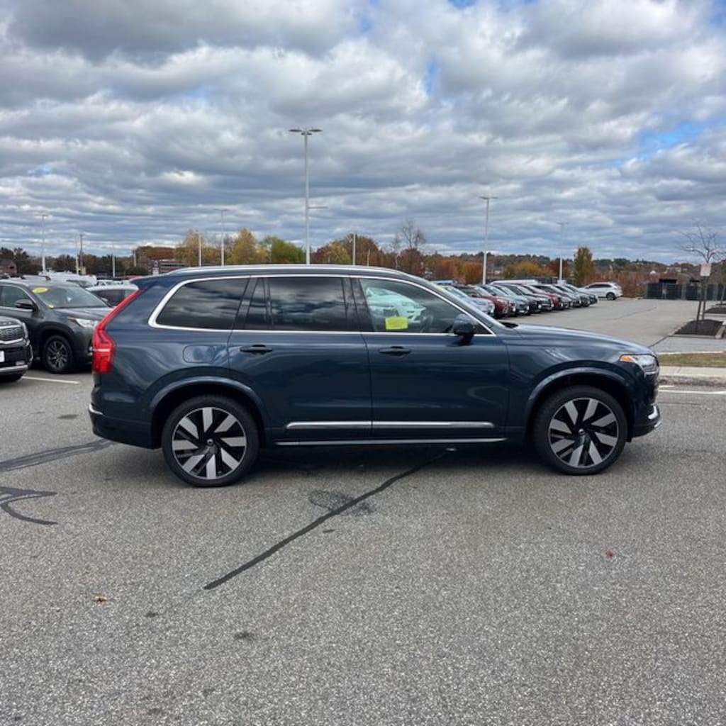 Used 2023 Volvo XC90 Recharge Plug-In Hybrid Ultimate SUV