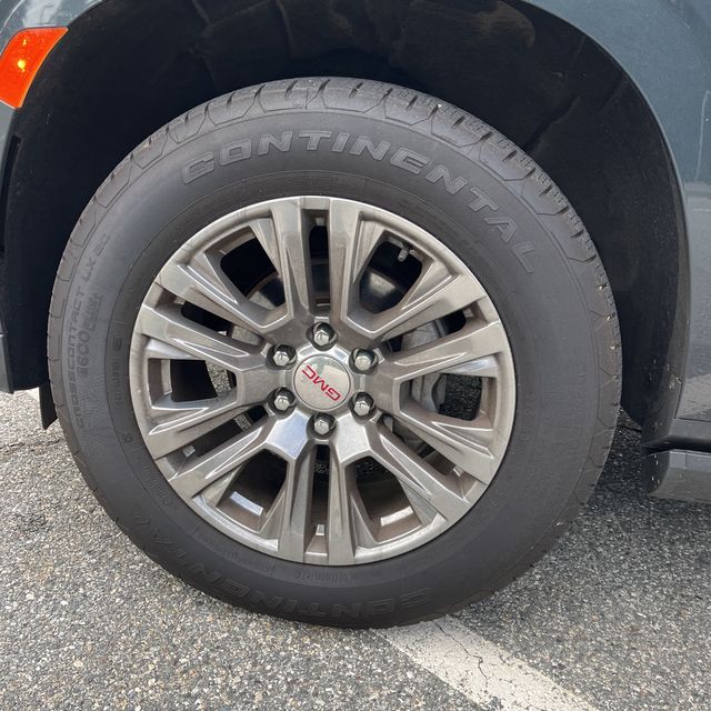 2022 GMC Yukon XL Denali - Photo 7
