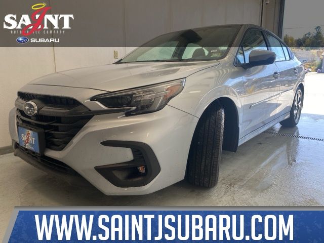 2025 Subaru Legacy Premium's photo
