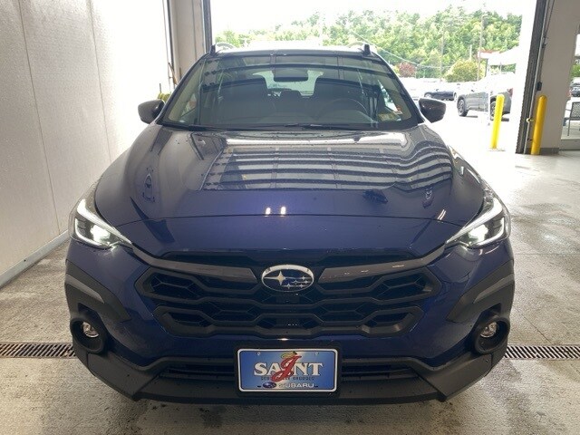 2025 Subaru Crosstrek Limited photo 3
