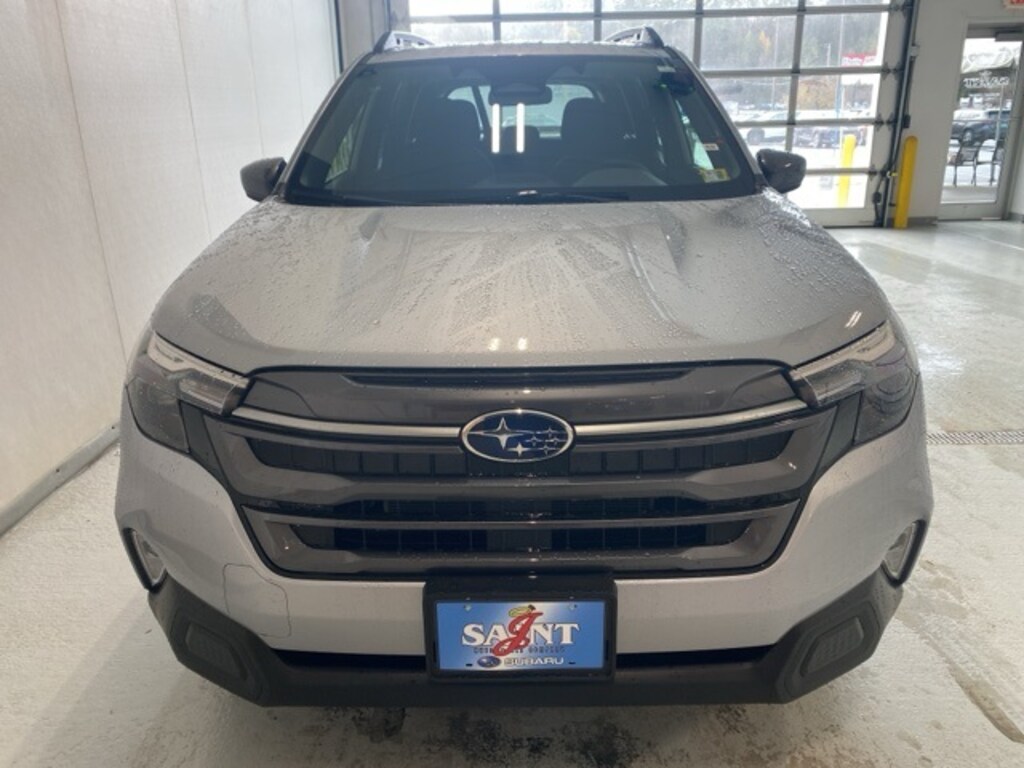 New 2025 Subaru Forester Hybrid Premium SUV