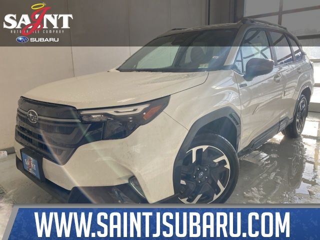 2025 Subaru Forester Premium's photo