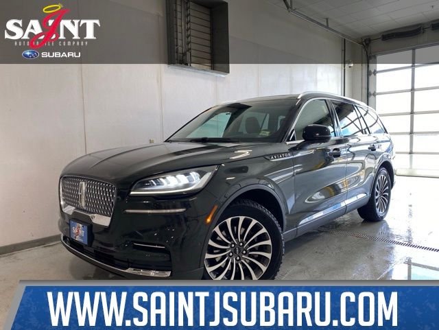 2022 Lincoln Aviator Reserve AWD's photo