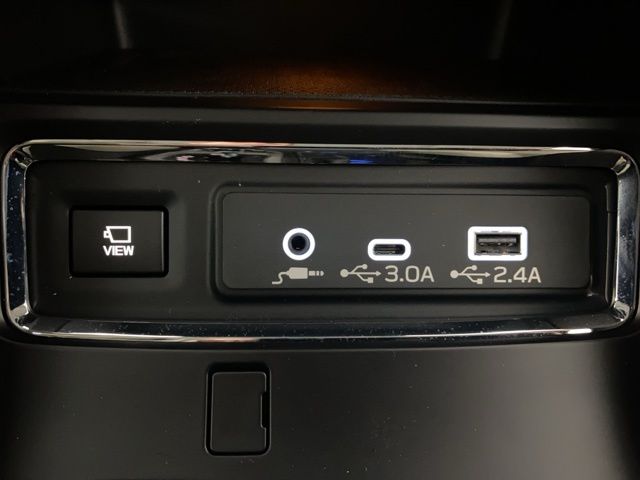 2026 Subaru Ascent Limited - Photo 22