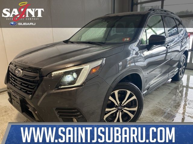 2023 Subaru Forester Limited's photo