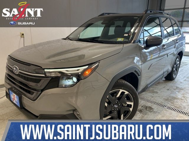 2025 Subaru Forester Premium's photo
