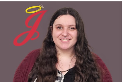 Staff member Danielle Murphy from ID_1dbc95