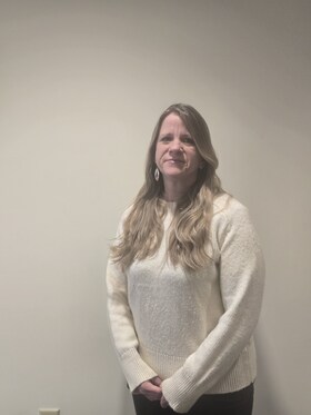 Staff member Roxanne Corliss from ID_1dbc95