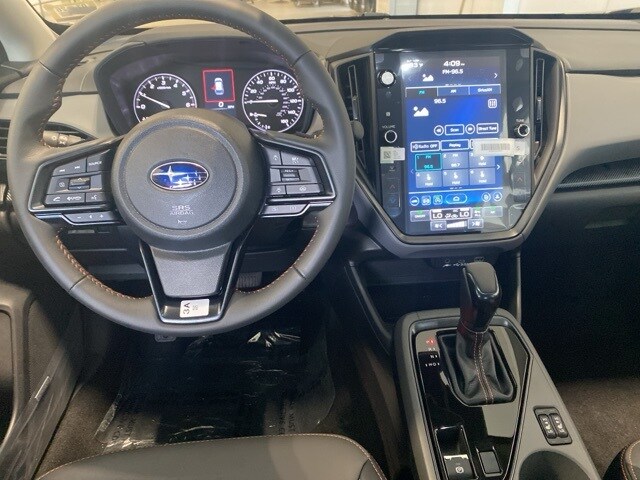2025 Subaru Crosstrek Limited photo 2
