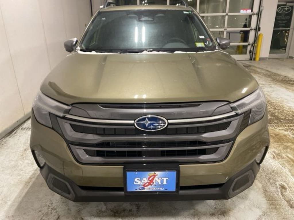 New 2025 Subaru Forester Limited Hybrid SUV