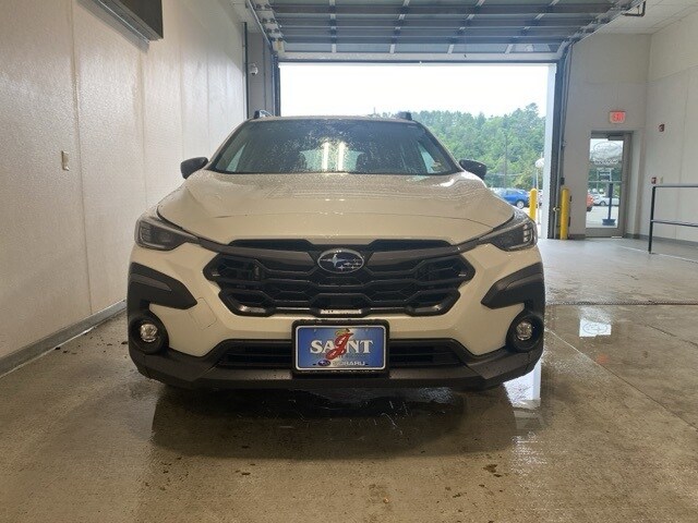 2025 Subaru Crosstrek Limited photo 2