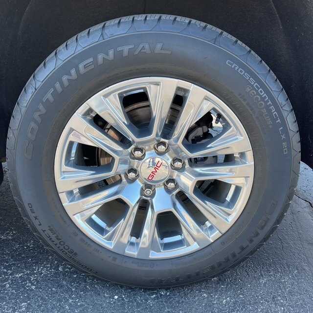 2021 Gmc Yukon Denali photo 3