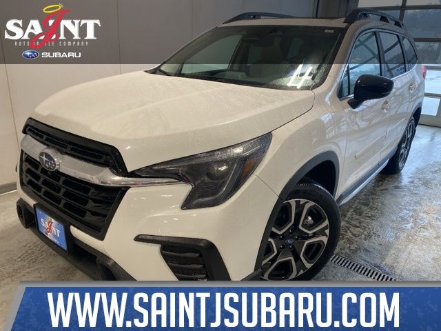2026 Subaru Ascent Limited's photo