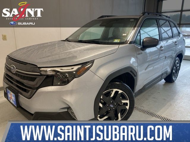 2025 Subaru Forester Premium's photo