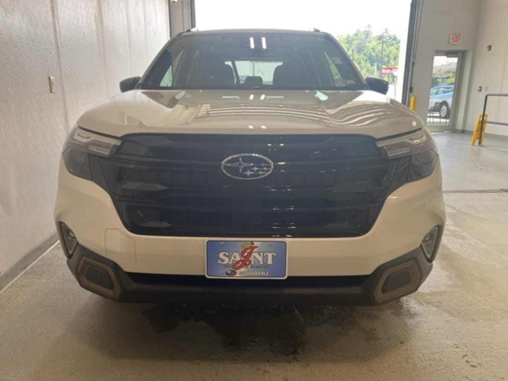Used 2025 Subaru Forester Sport SUV