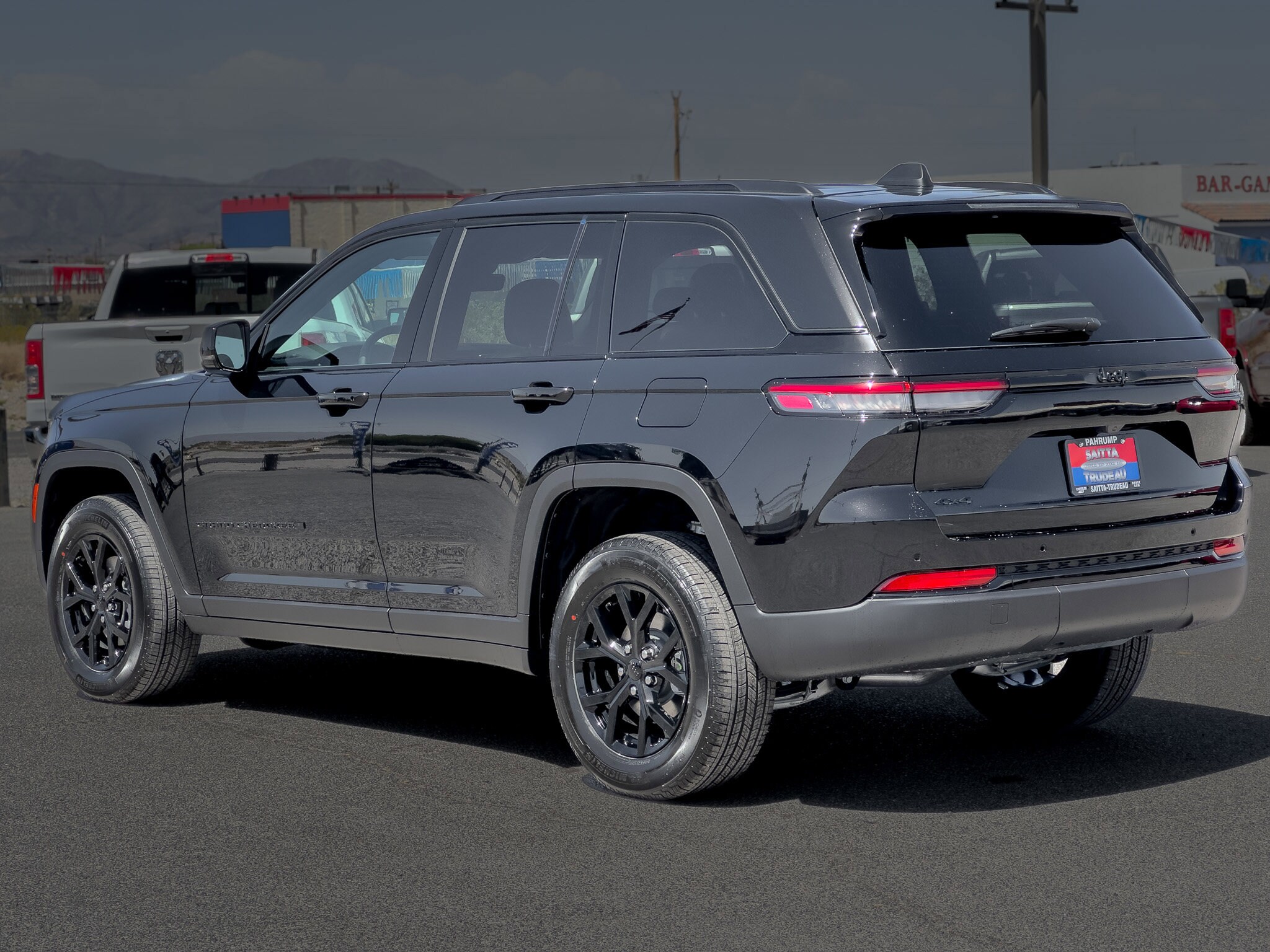 2025 Jeep Grand Cherokee Altitude X photo 3