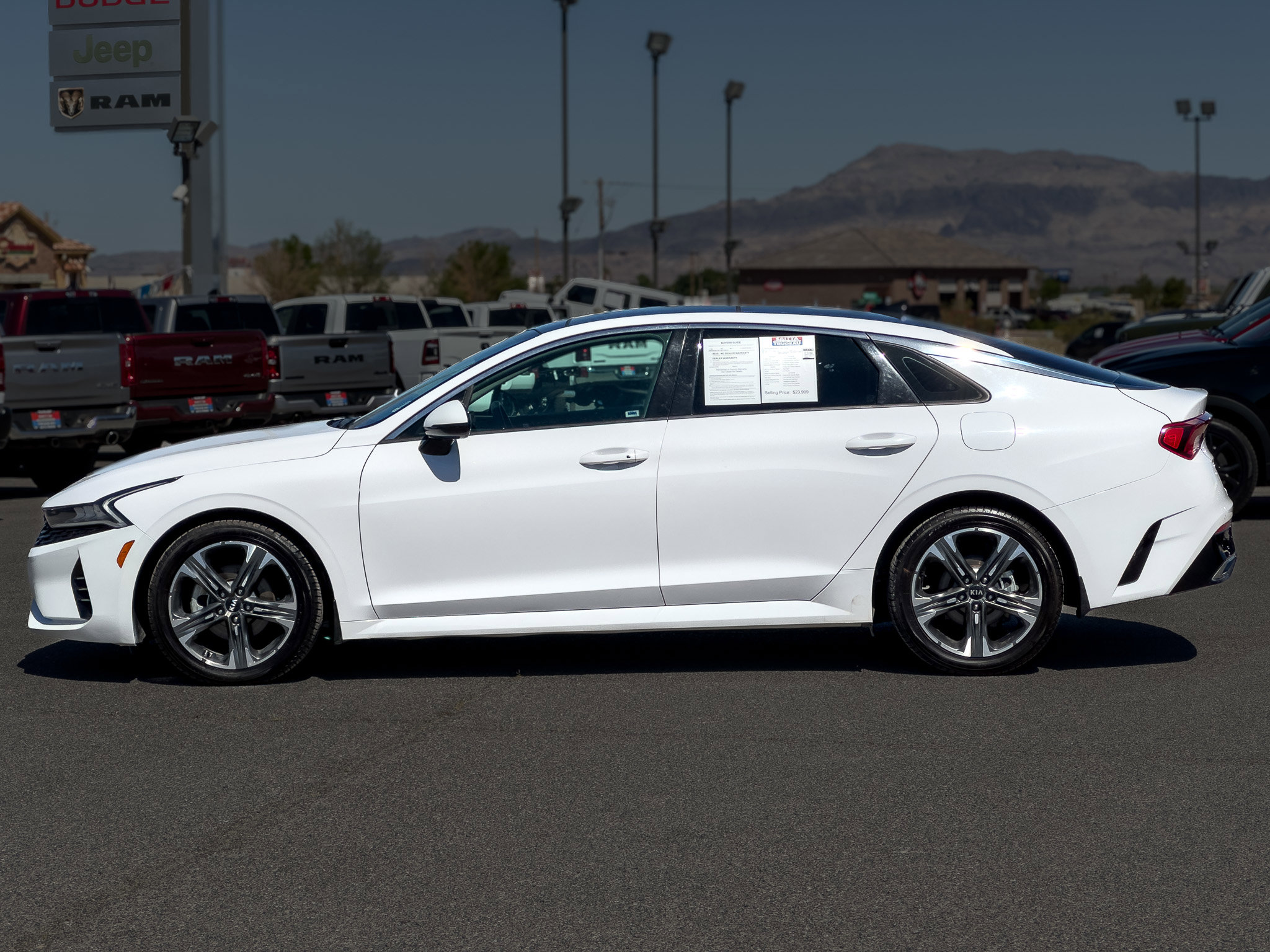 Used 2021 Kia K5 EX with VIN 5XXG34J28MG081069 for sale in Pahrump, NV