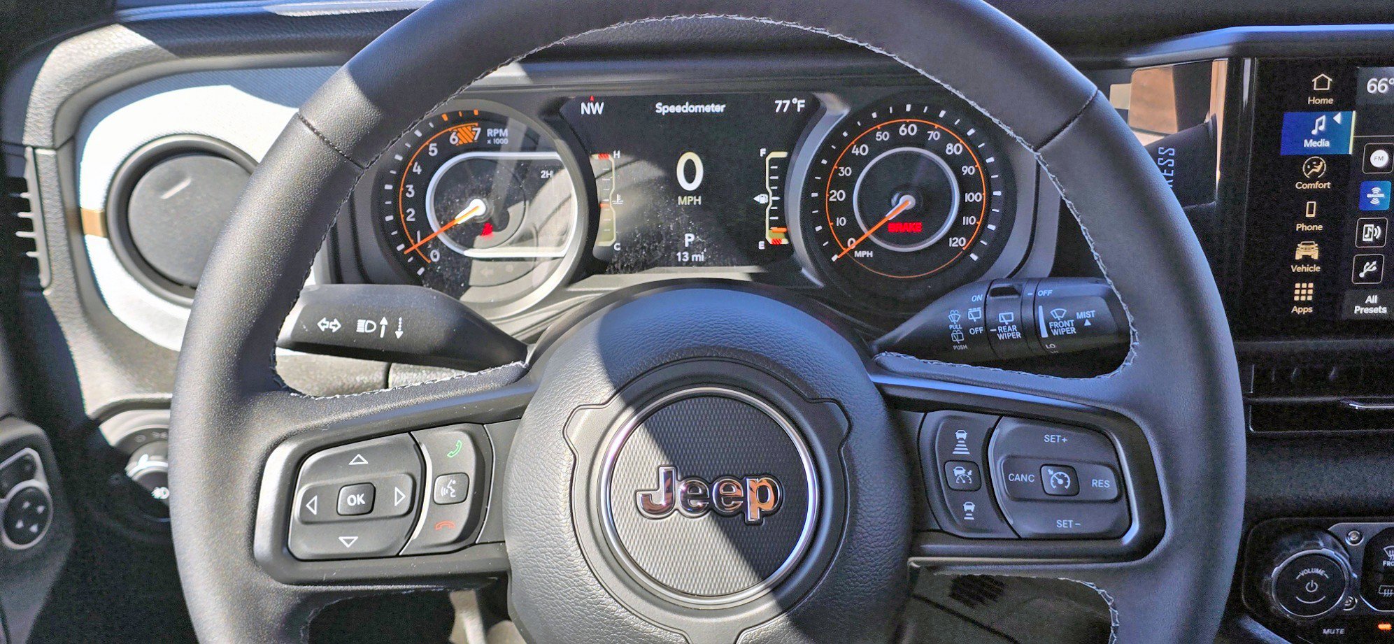 2026 Jeep Wrangler 4-Door Willys - Photo 7