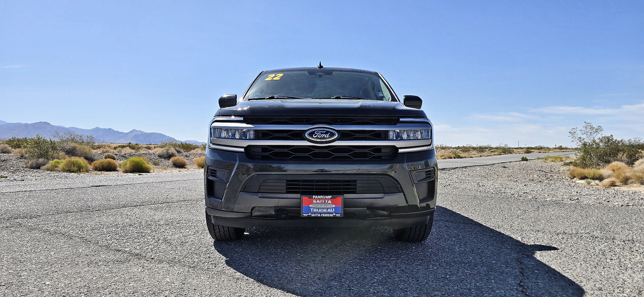 Used 2022 Ford Expedition XLT with VIN 1FMJU1HTXNEA65411 for sale in Pahrump, NV