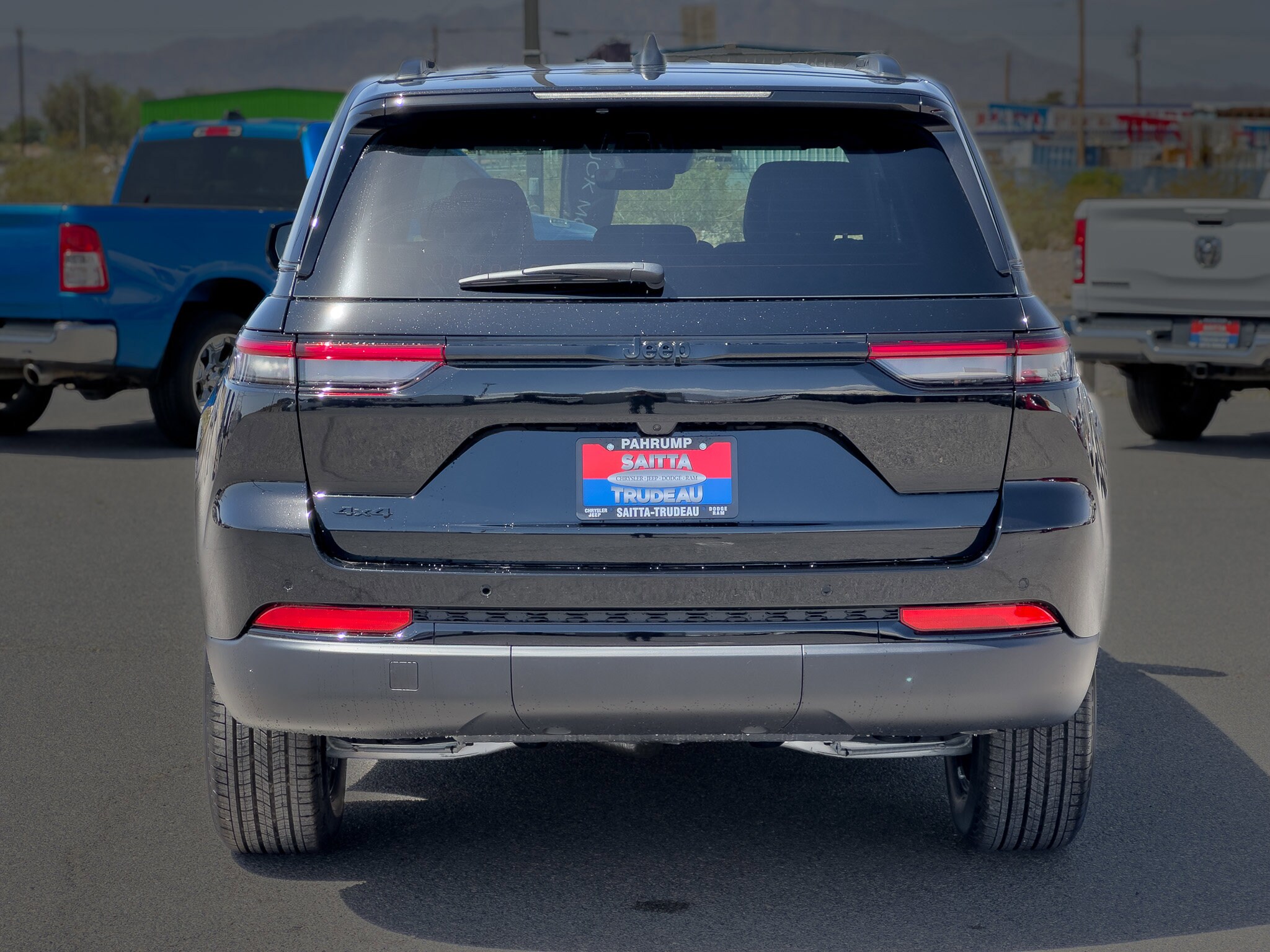2025 Jeep Grand Cherokee Altitude X photo 4