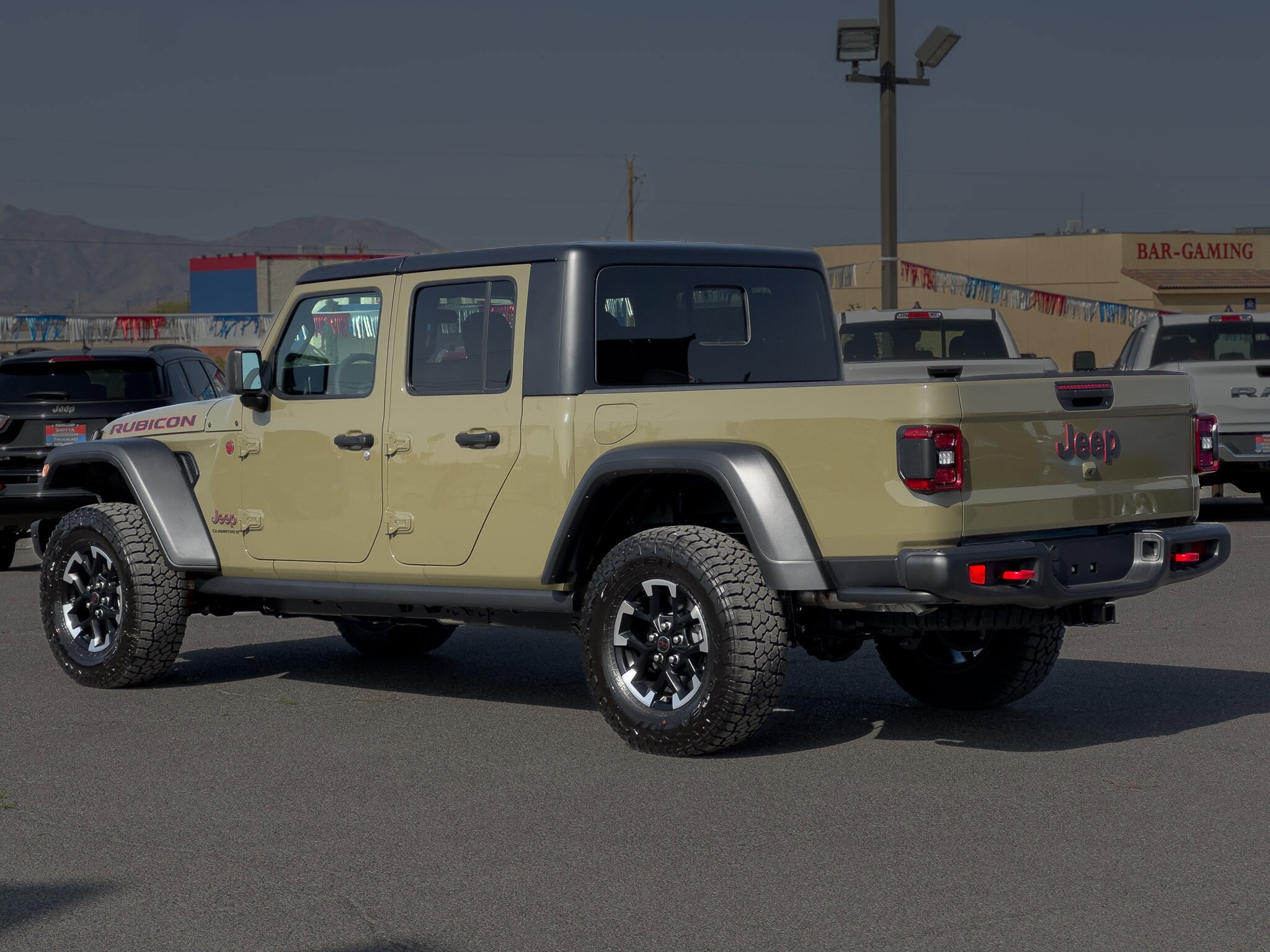 2025 Jeep Gladiator Rubicon photo 3