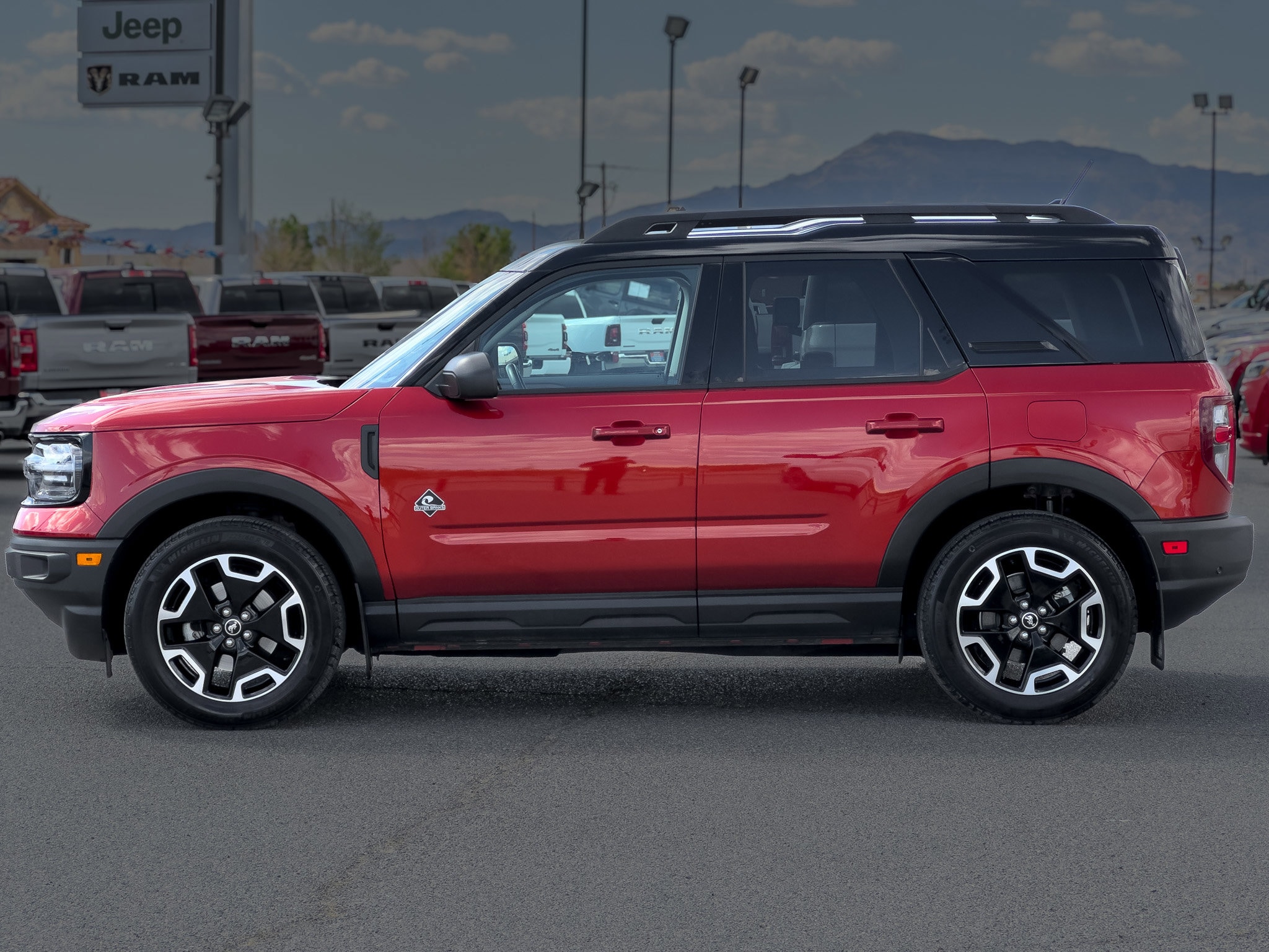 Used 2022 Ford Bronco Sport Outer Banks with VIN 3FMCR9C62NRD39823 for sale in Pahrump, NV
