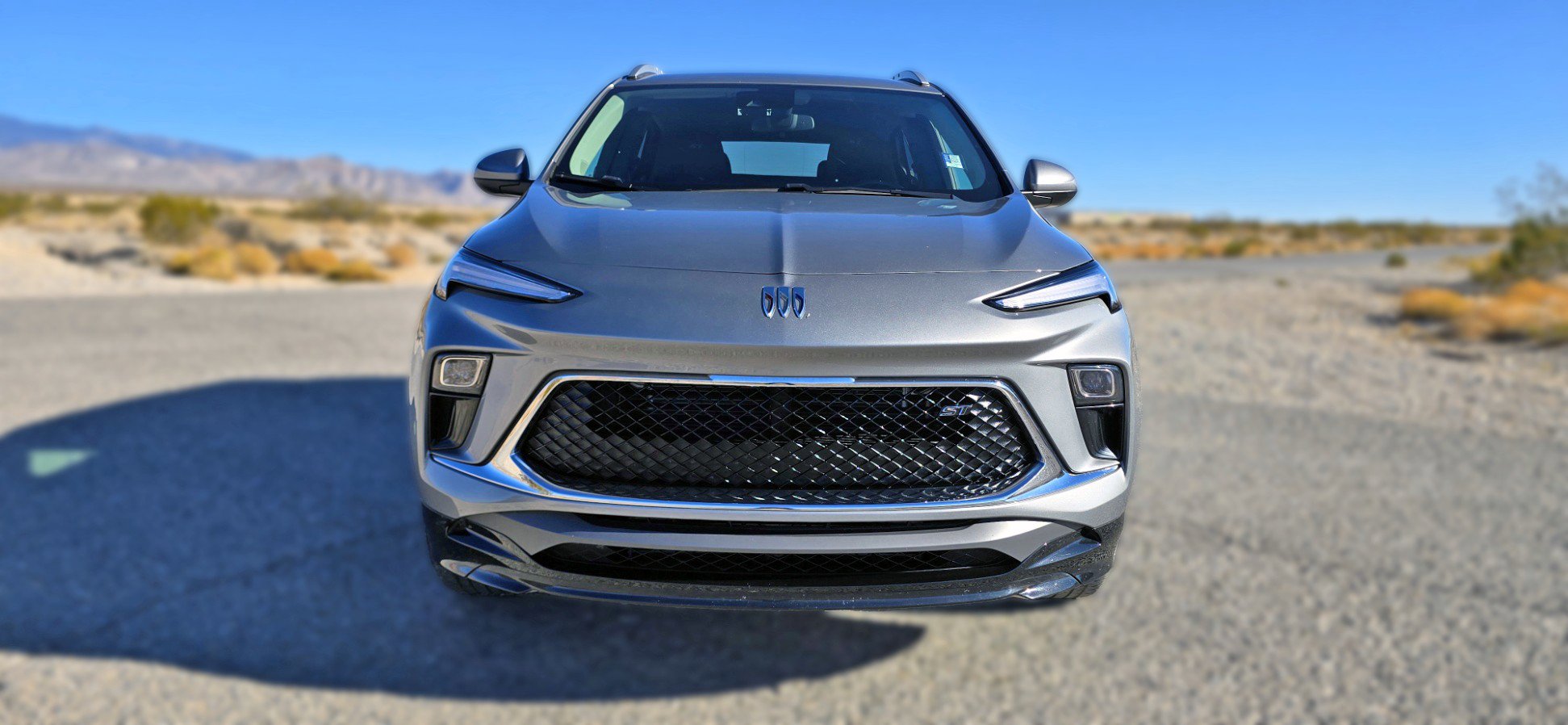 2024 Buick Encore GX Sport Touring photo 2