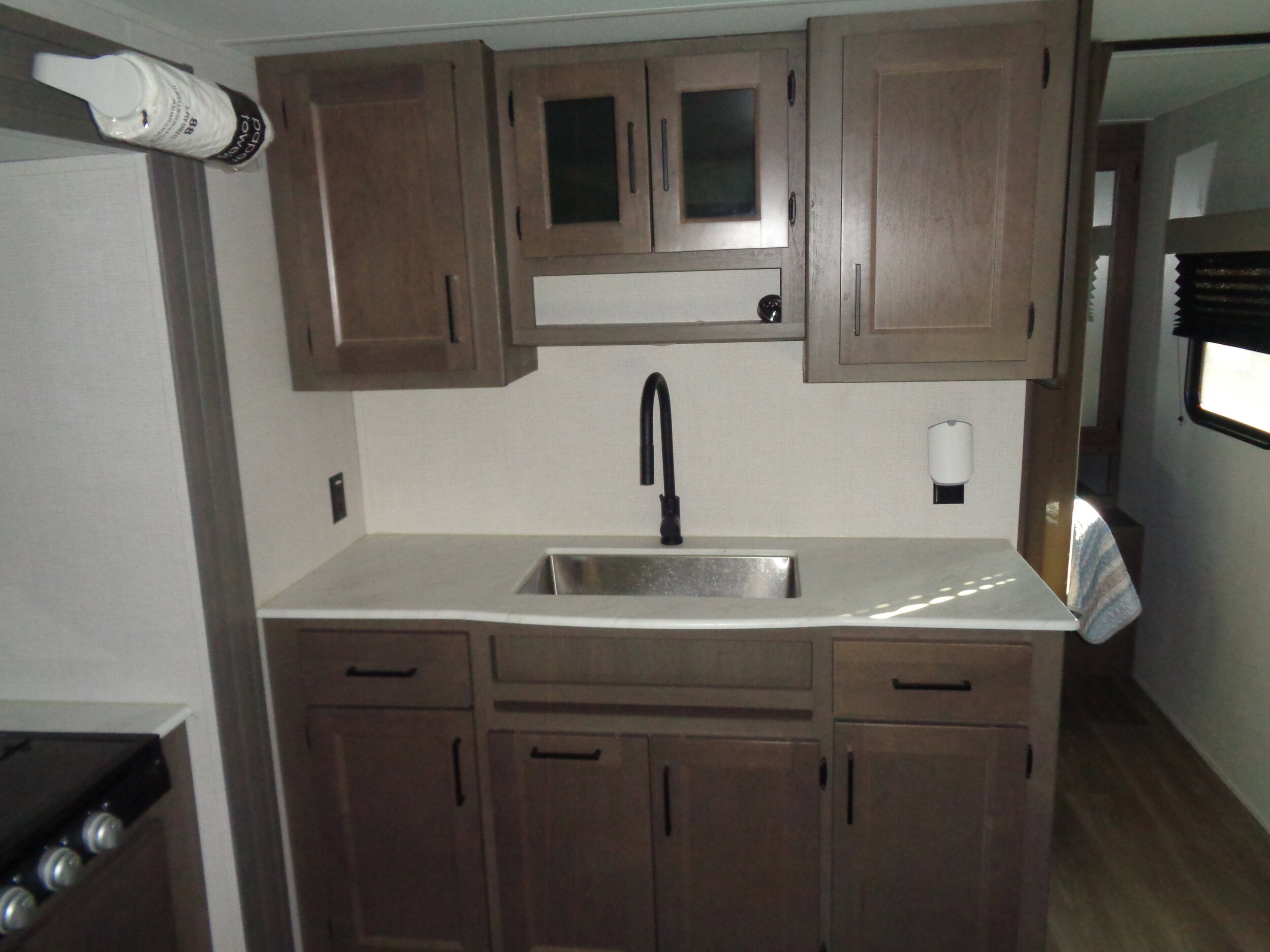 2024 Grand Design Recreational Transcend Narrow Body photo 2