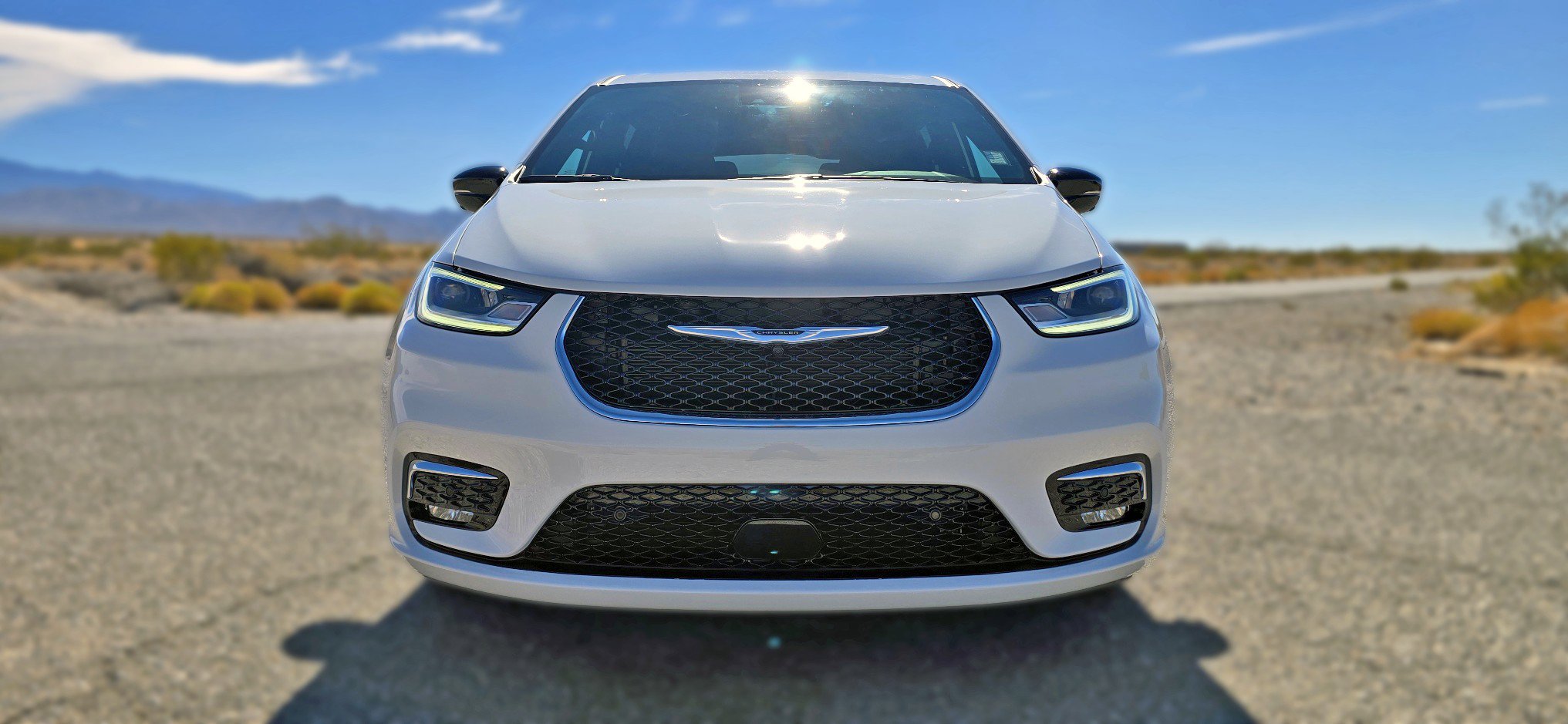 2026 Chrysler Pacifica Select - Photo 2
