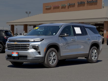 2024 Chevrolet Traverse LT SUV