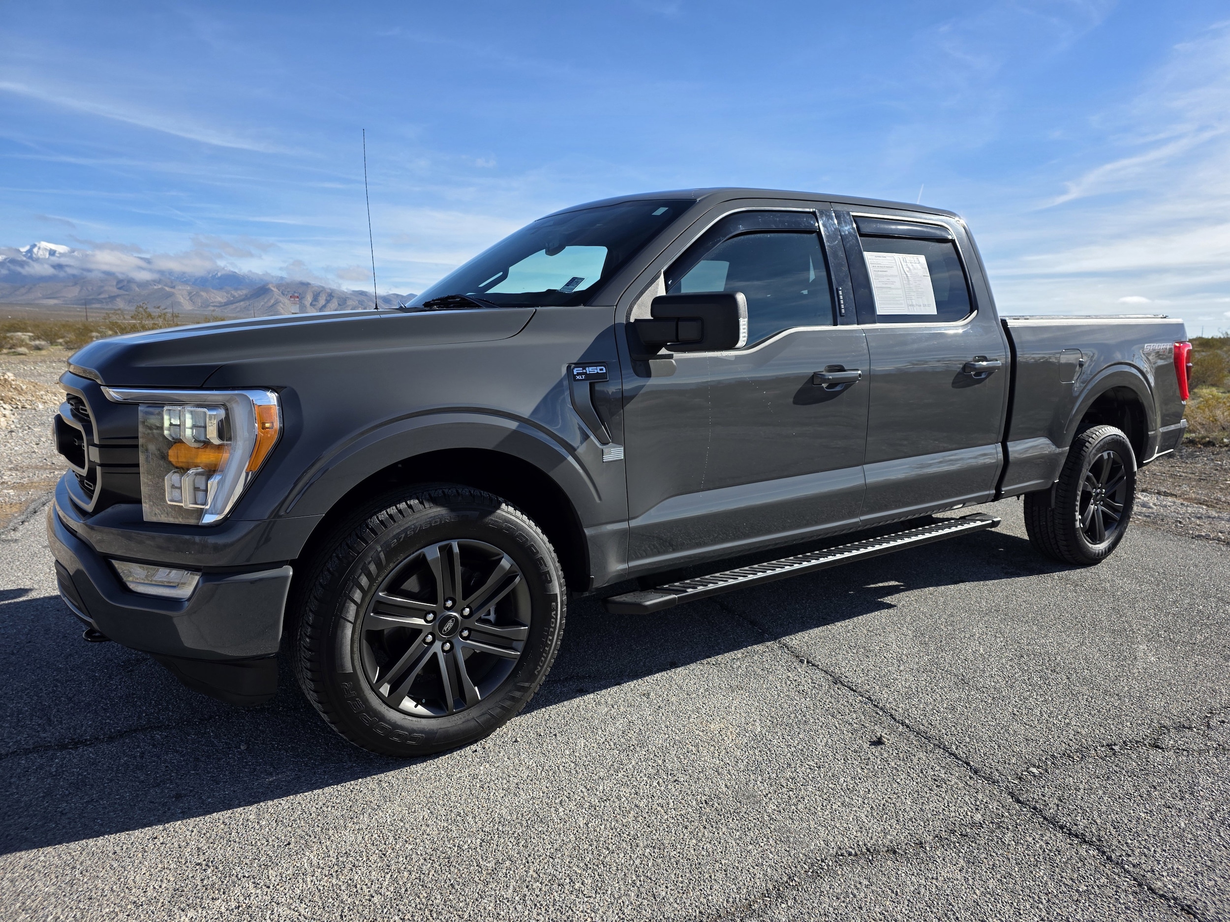 2021 Ford F-150 XLT's photo