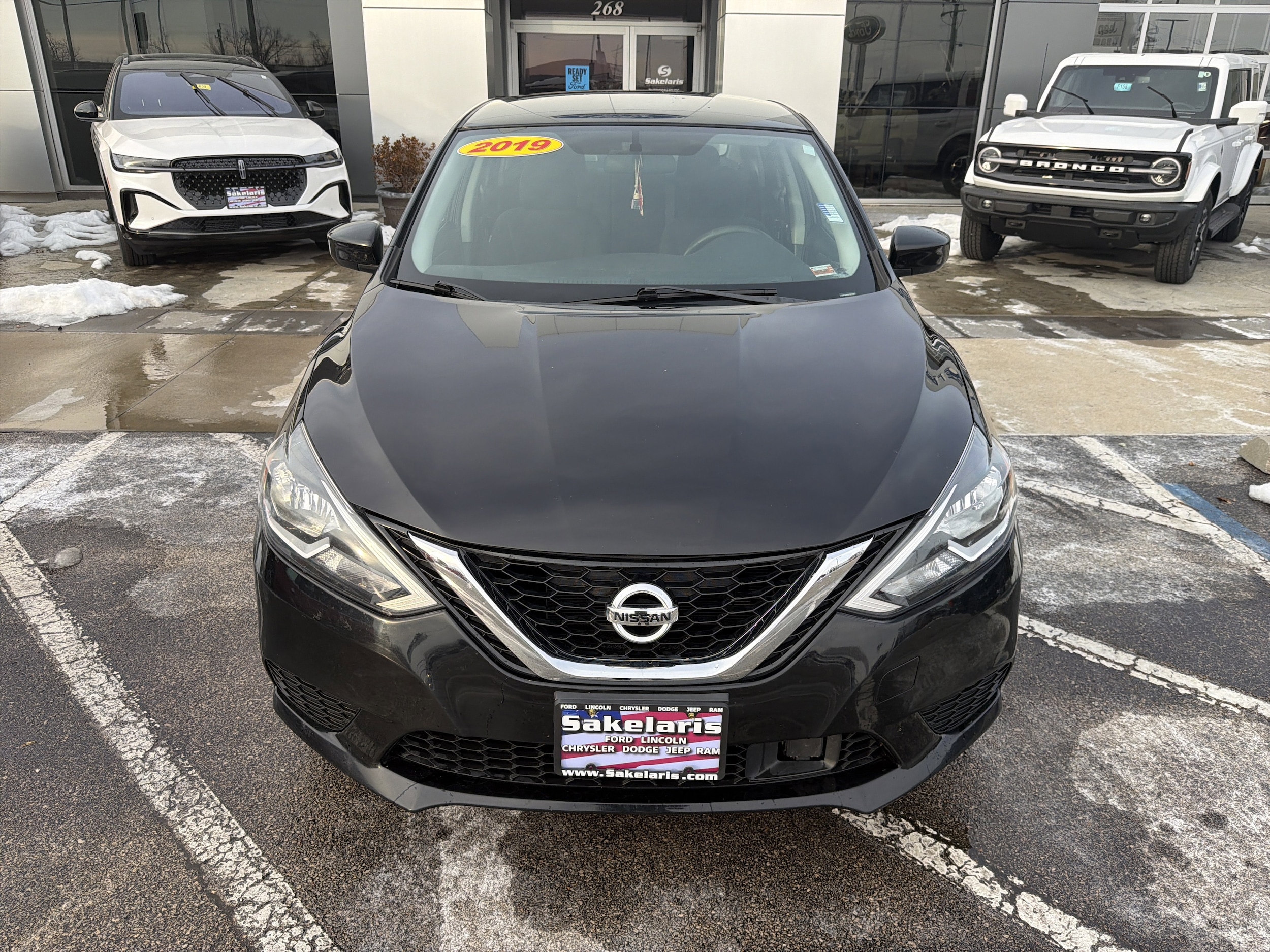 Used 2019 Nissan Sentra S with VIN 3N1AB7AP5KY211290 for sale in Camdenton, MO