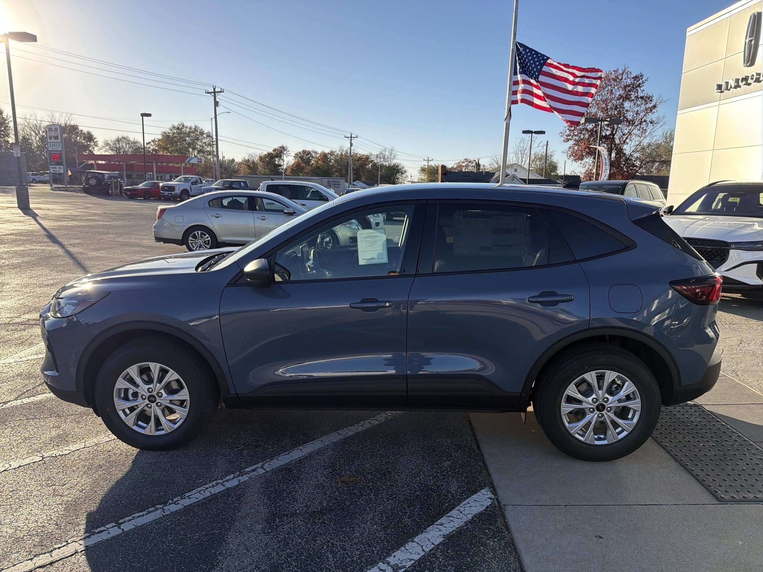 2026 Ford Escape Active photo 2