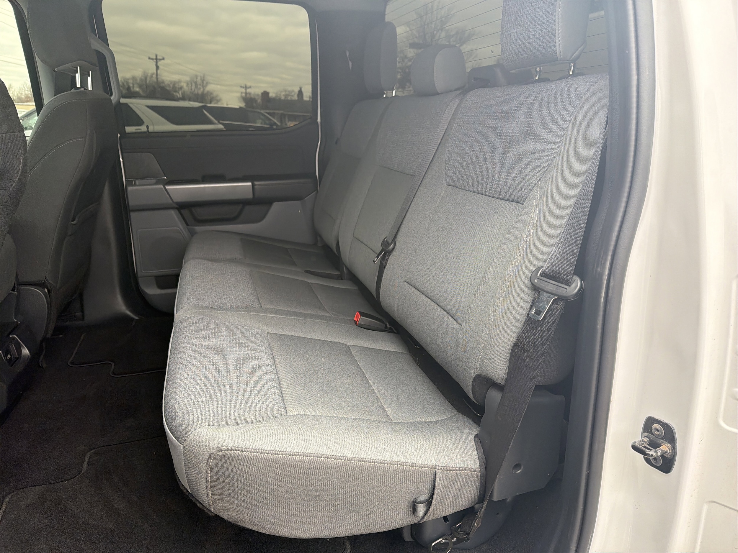 2025 Ford F-150 XLT - Photo 24