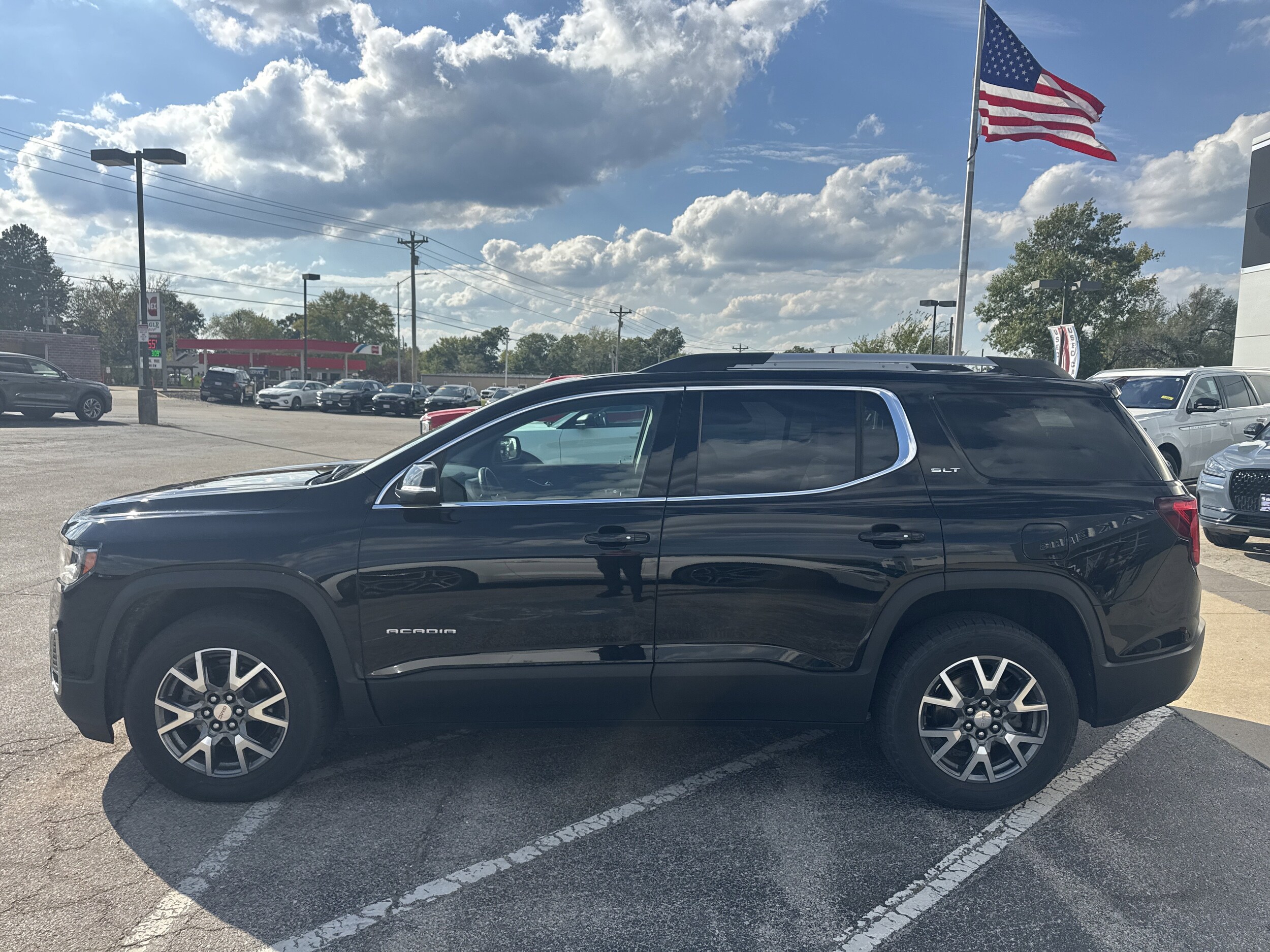 2022 Gmc Acadia SLT photo 3