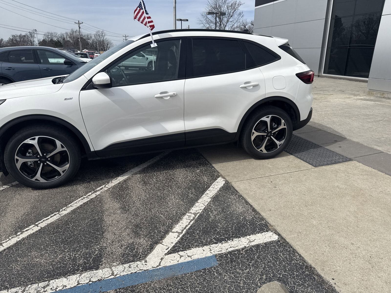 2025 Ford Escape ST-Line Select photo 4