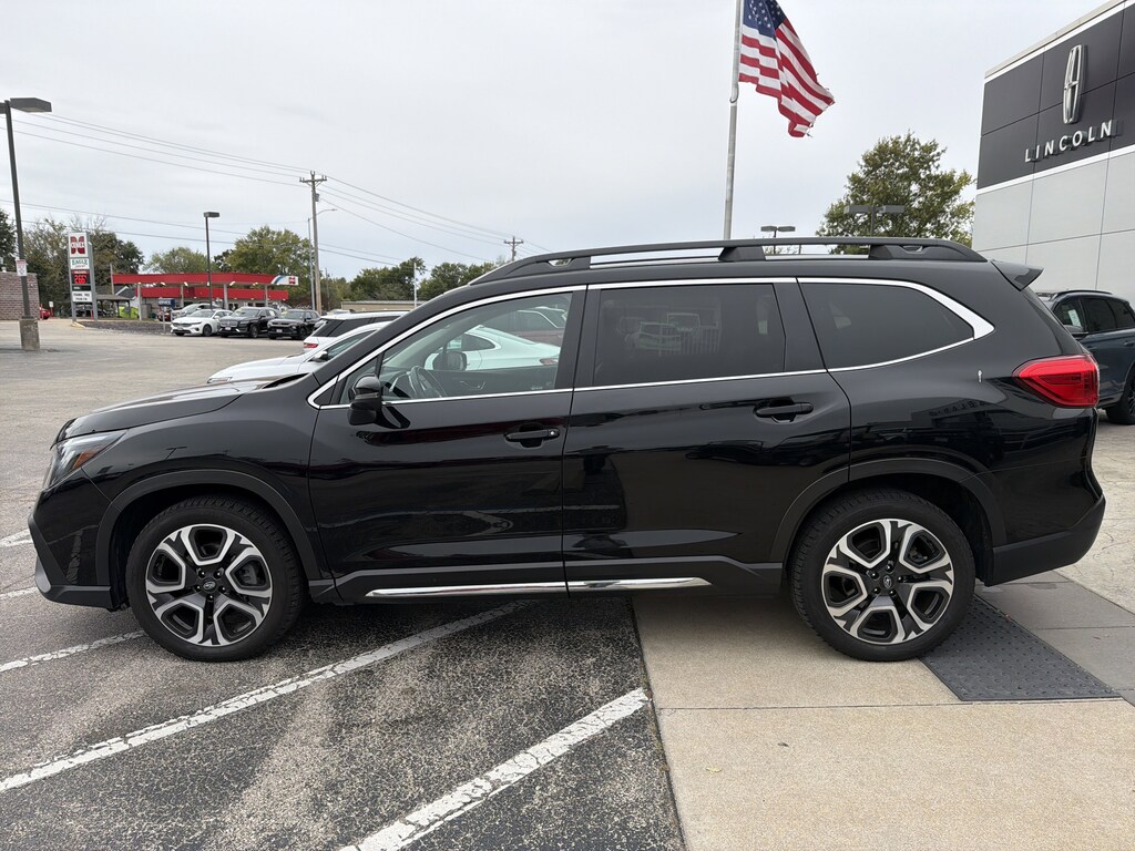 Used 2023 Subaru Ascent Limited 7-Passenger SUV