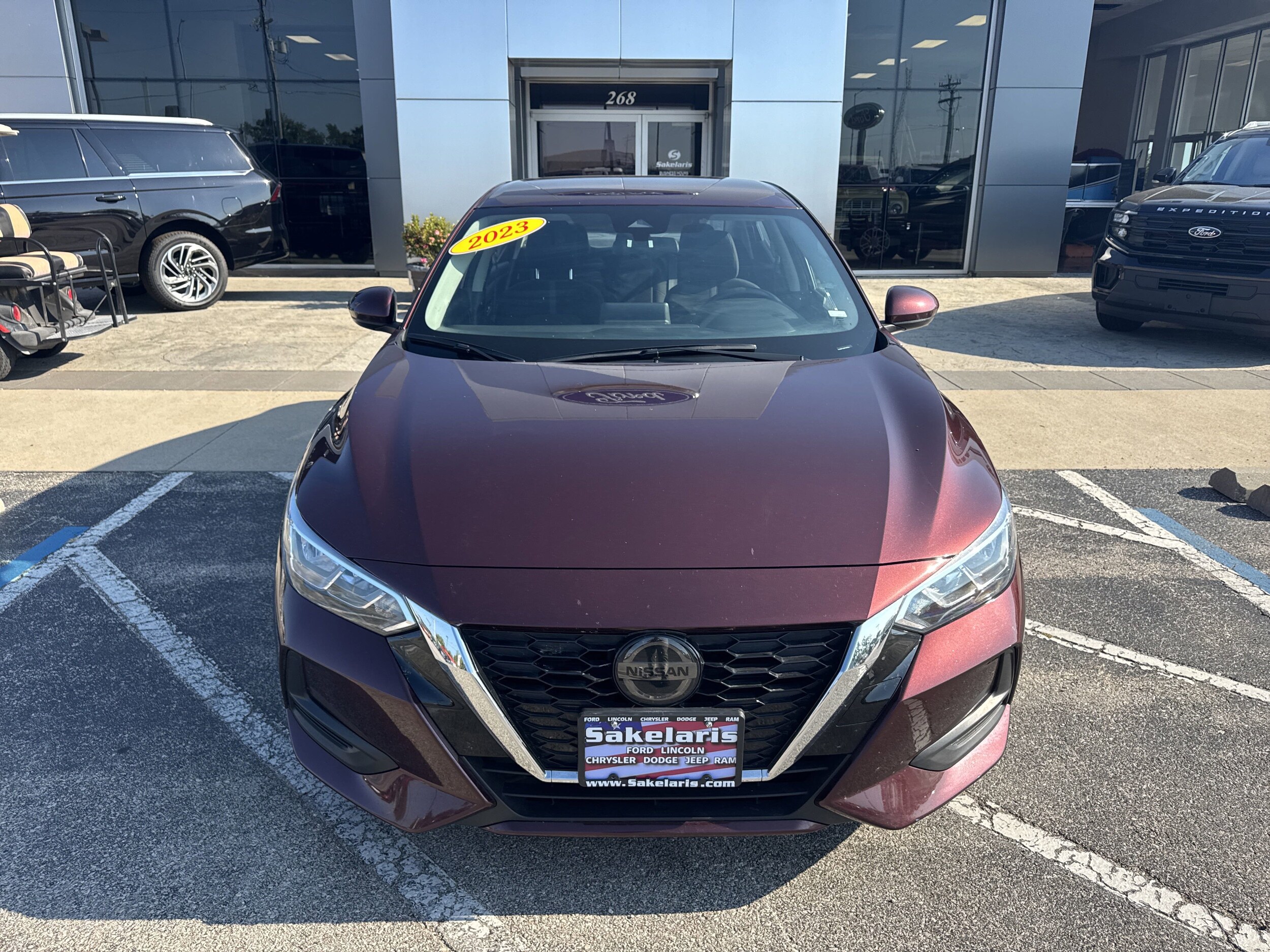 2023 Nissan Sentra SV photo 2