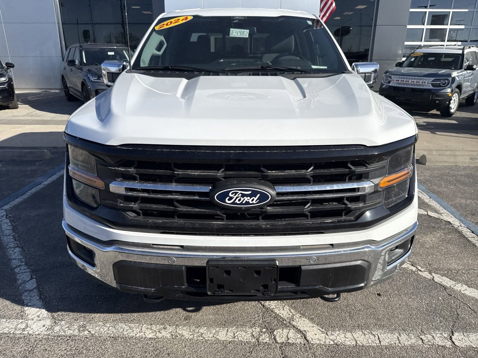 2024 Ford F-150 XLT photo 2