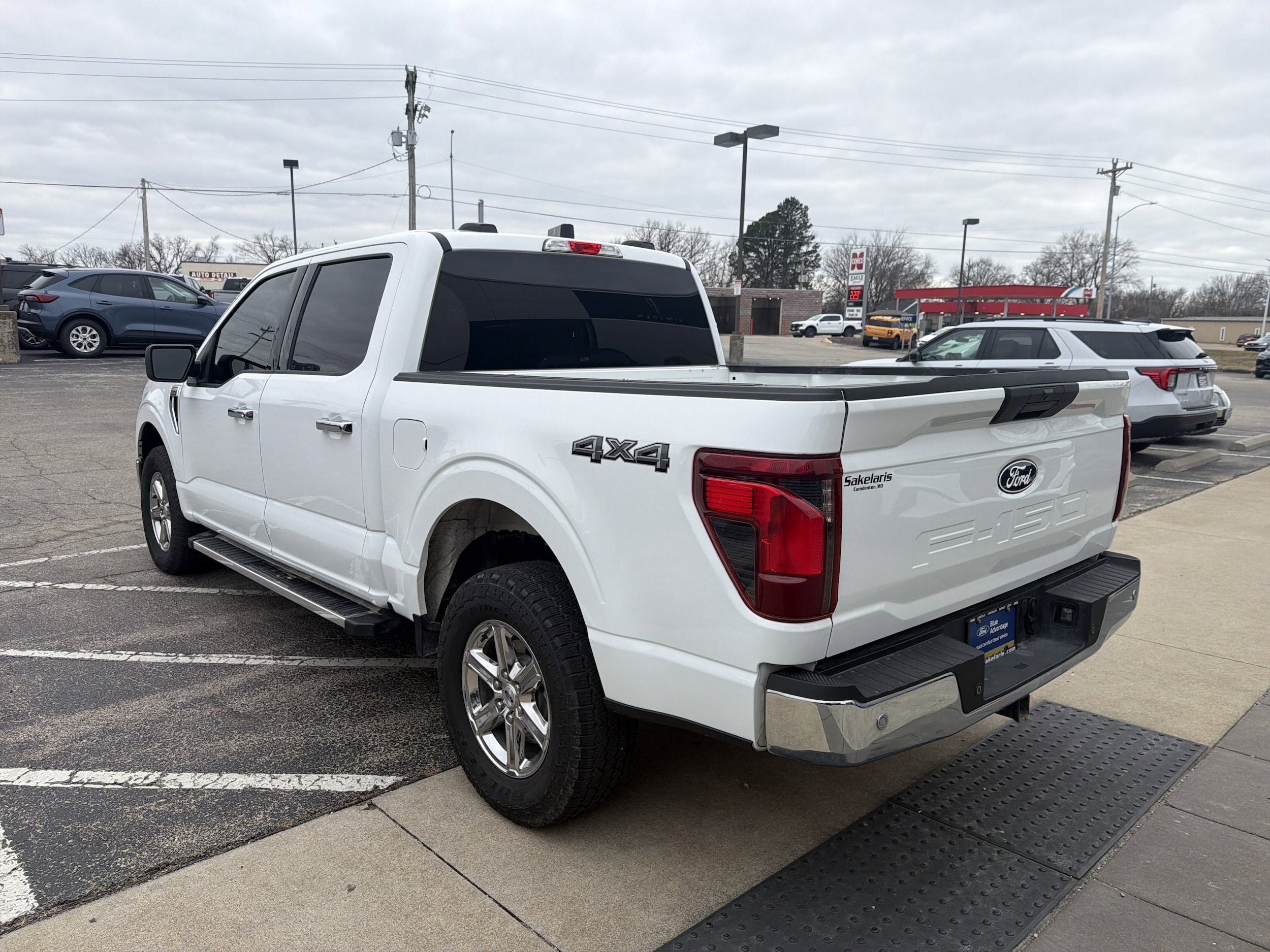 2025 Ford F-150 XLT - Photo 6