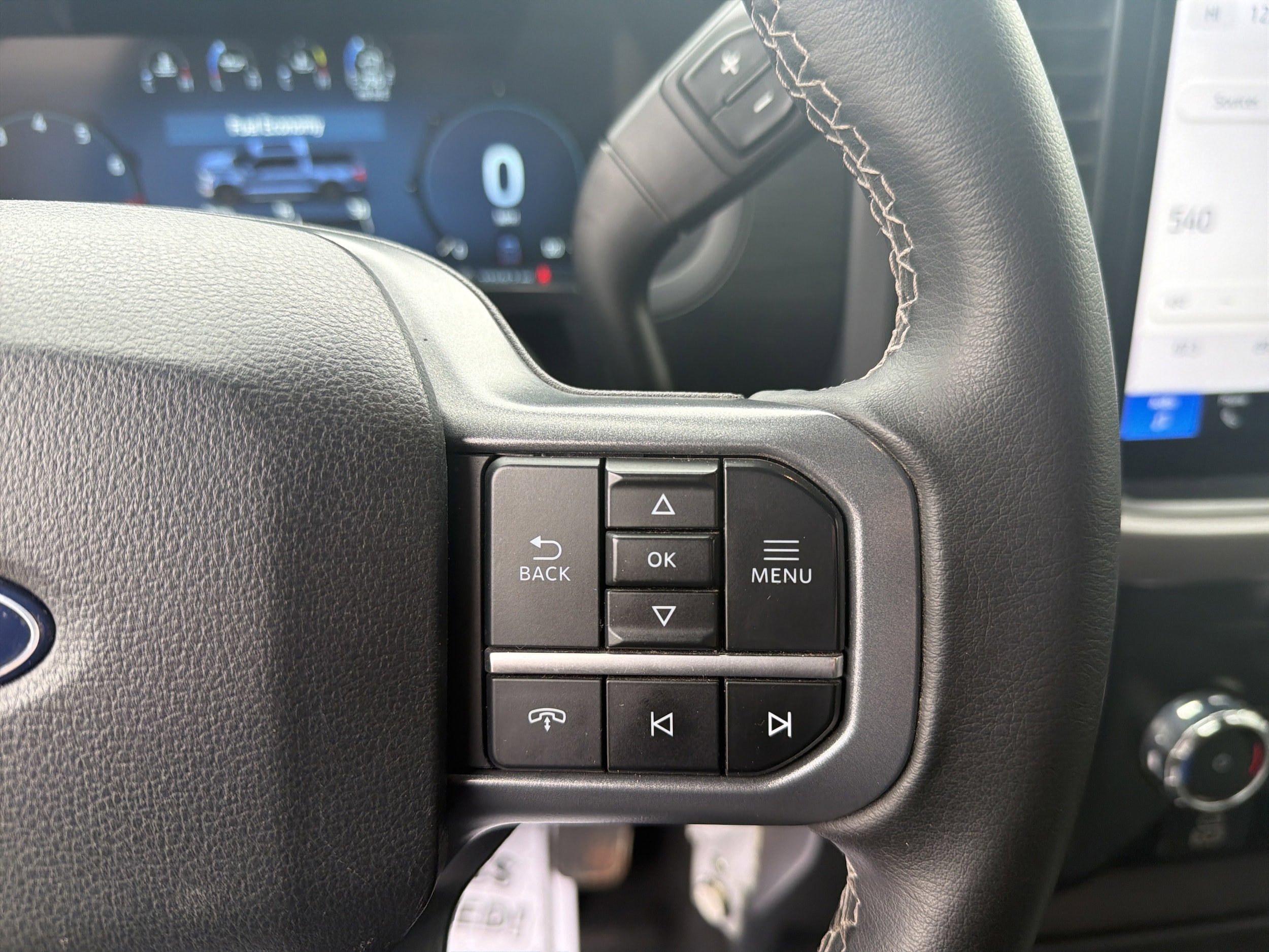 2025 Ford F-150 XLT - Photo 19