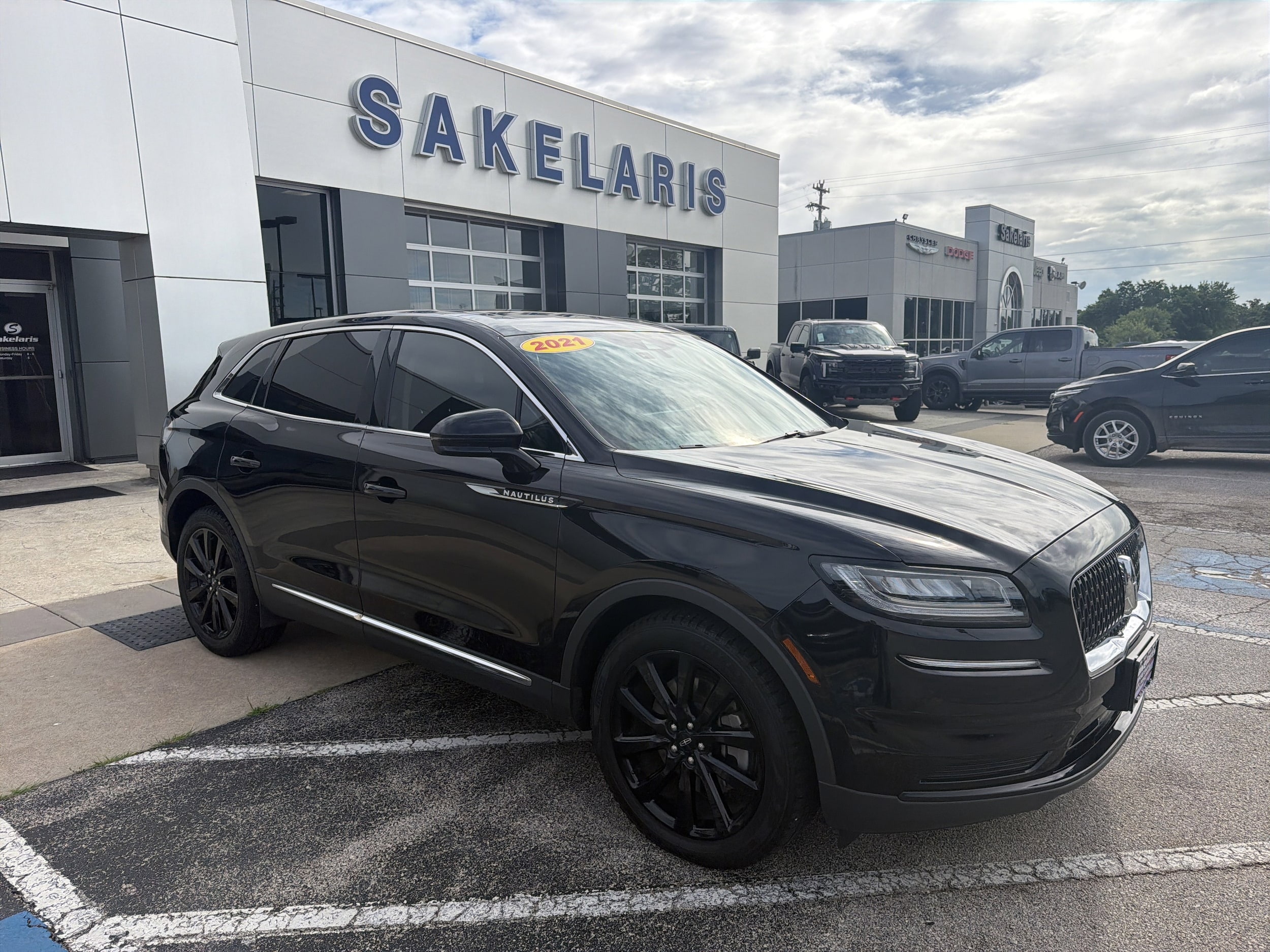 2021 Lincoln Nautilus Reserve AWD's photo