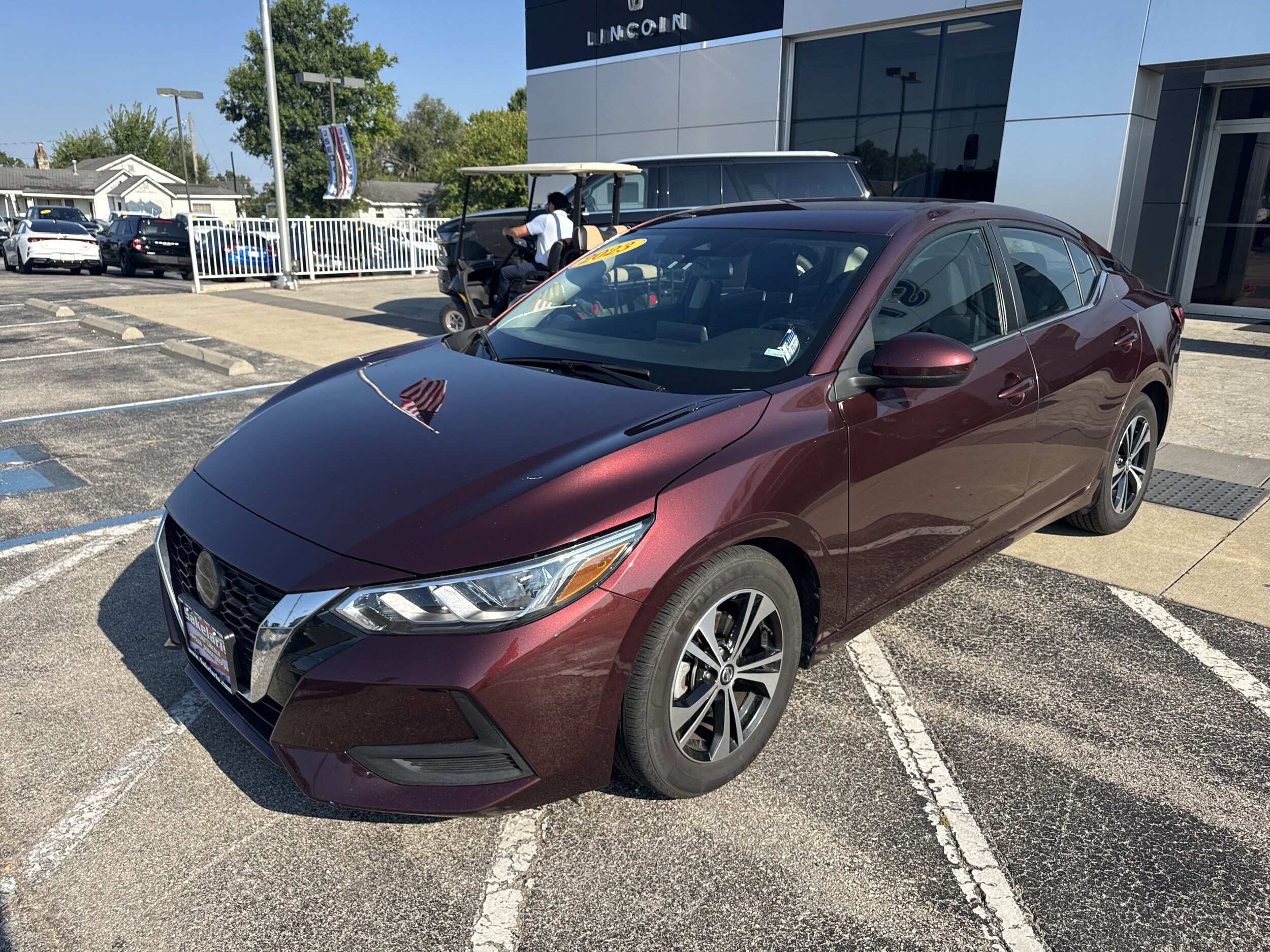 2023 Nissan Sentra SV photo 3