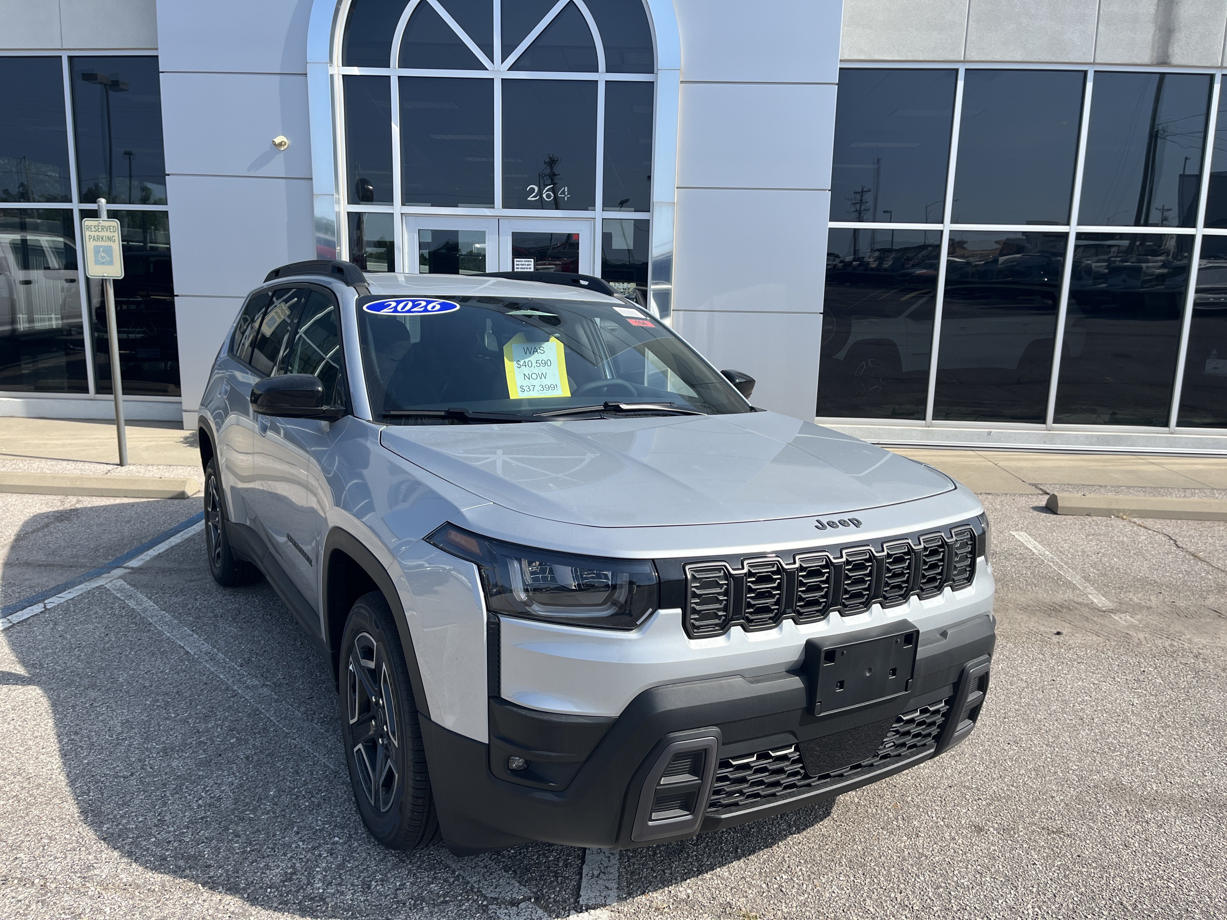 2026 Jeep Cherokee LAREDO 4X4 Sport Utility