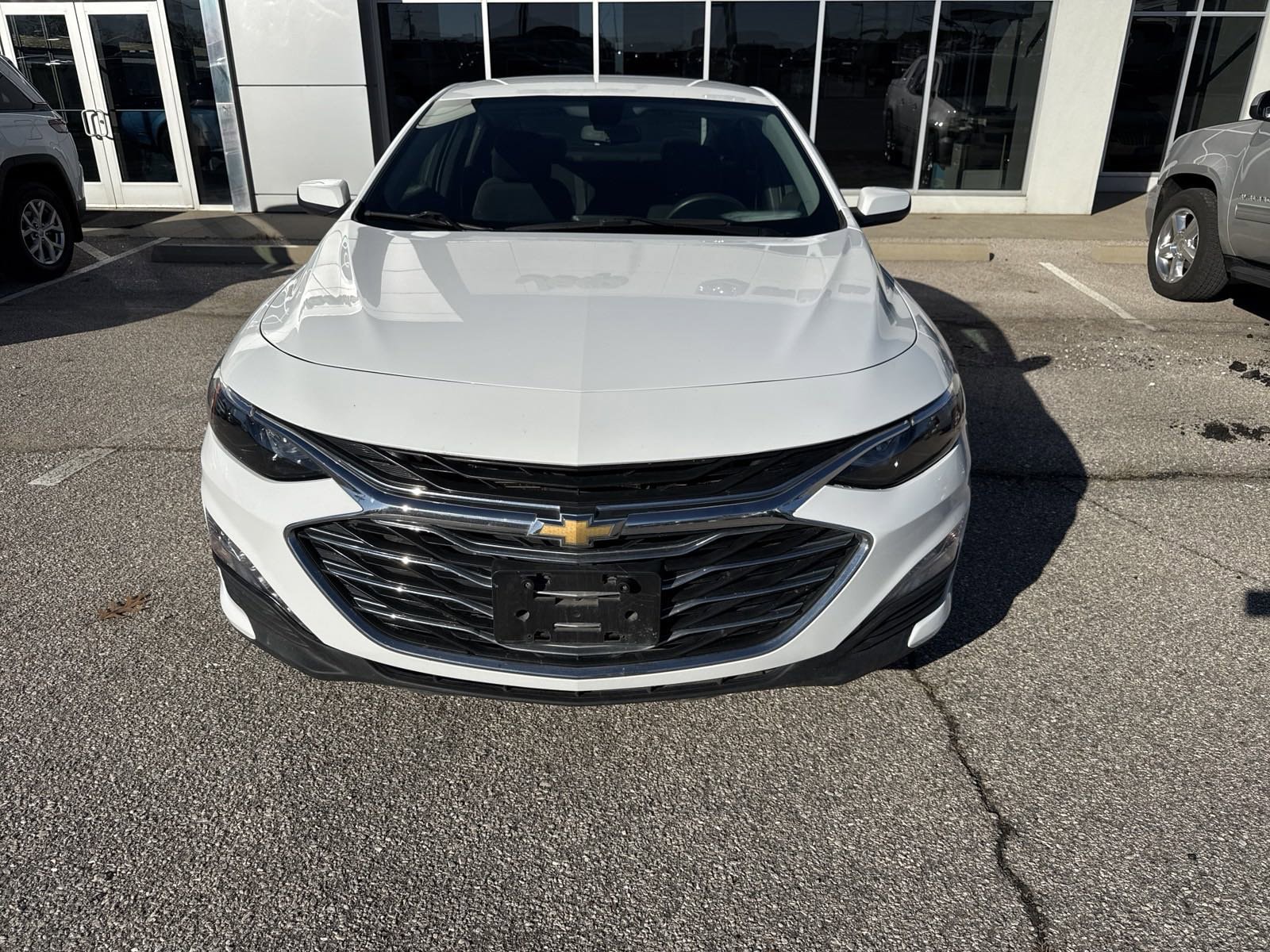 Used 2021 Chevrolet Malibu 1LT with VIN 1G1ZD5ST4MF067714 for sale in Camdenton, MO