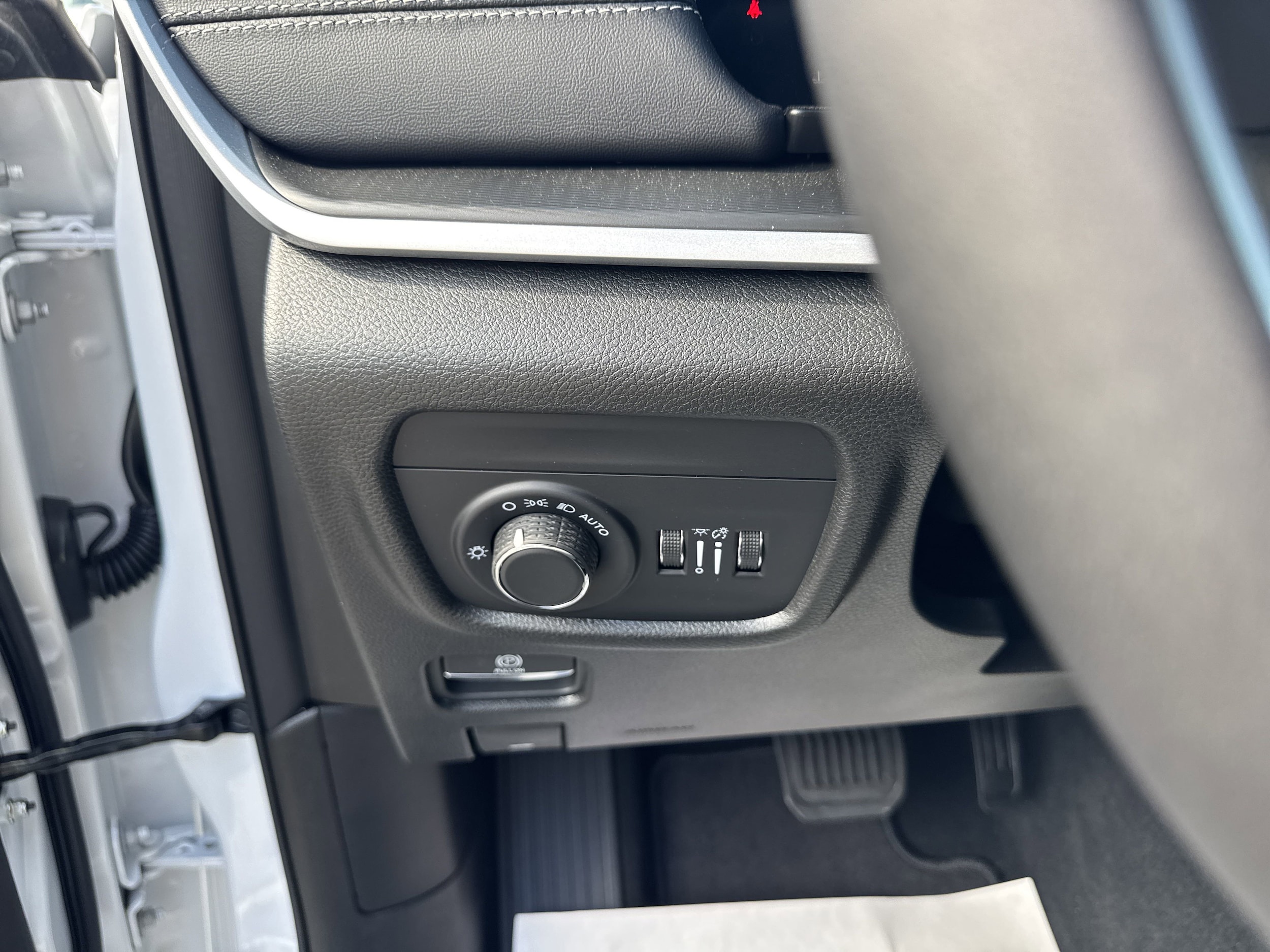 2025 Jeep Grand Cherokee Altitude - Photo 15