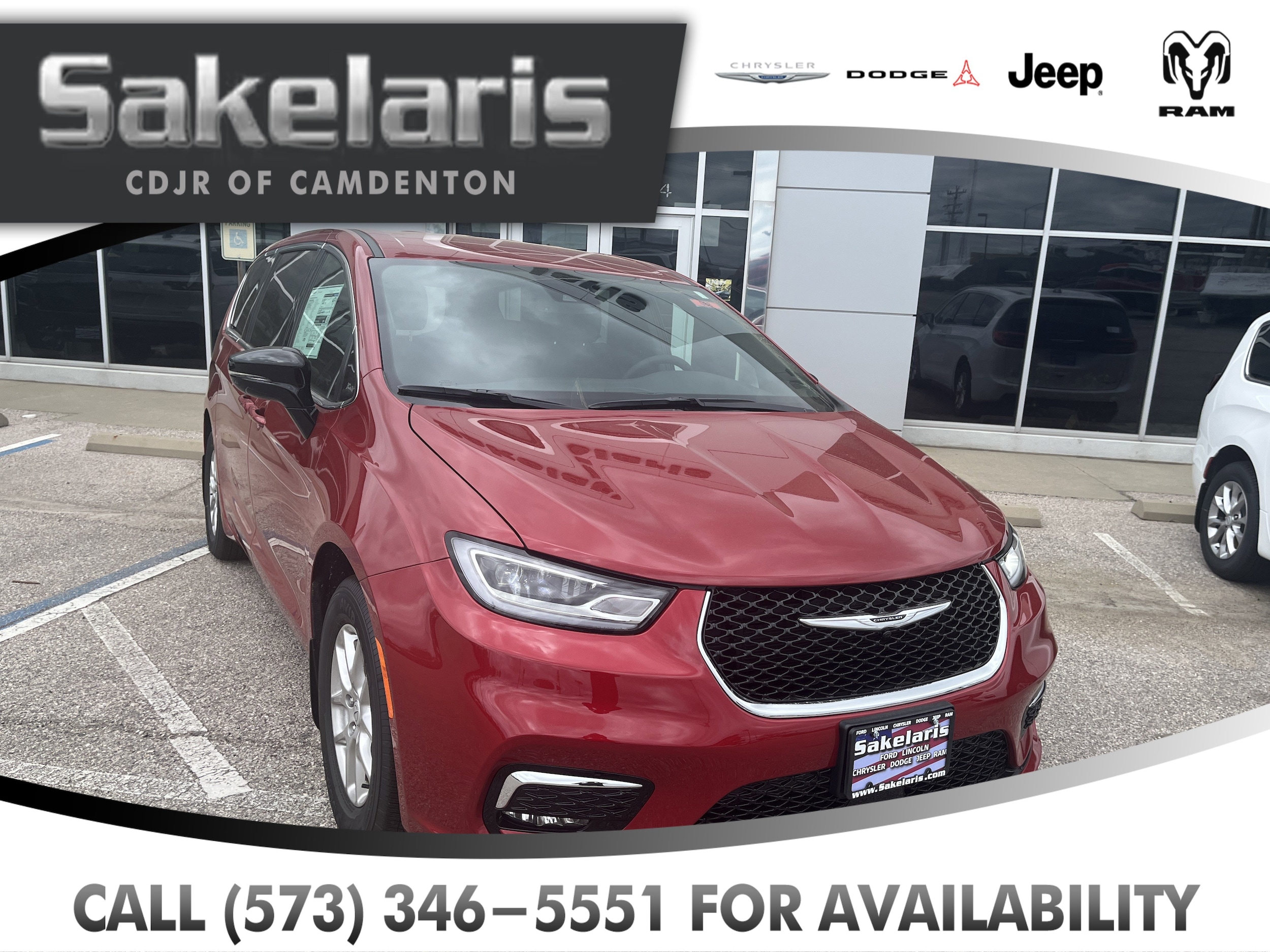 2026 Chrysler Pacifica Select's photo