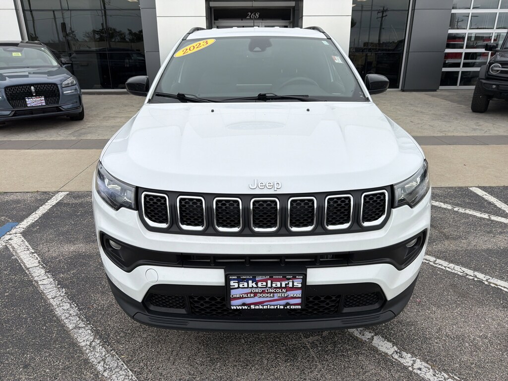 Used 2023 Jeep Compass Latitude SUV