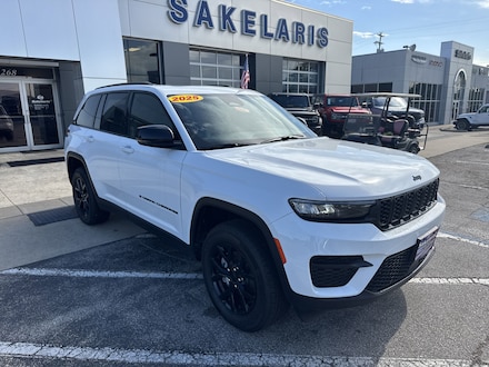 2025 Jeep Grand Cherokee ALTITUDE X 4X4 Sport Utility