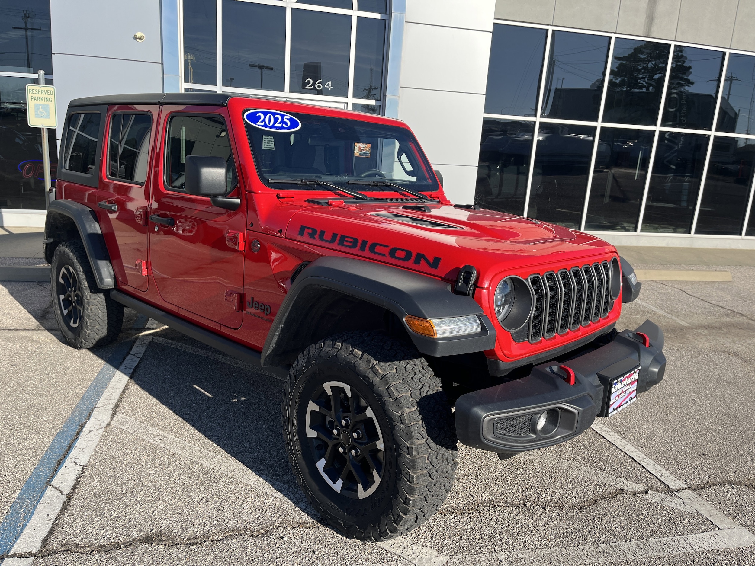 2025 Jeep Wrangler 4-Door Rubicon's photo